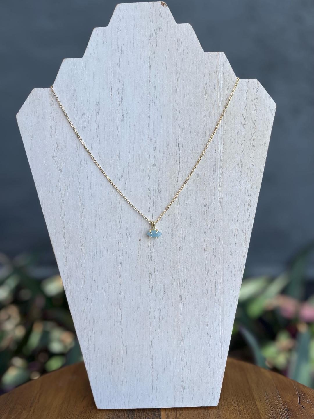 Gold Claw Necklace - Aquamarine